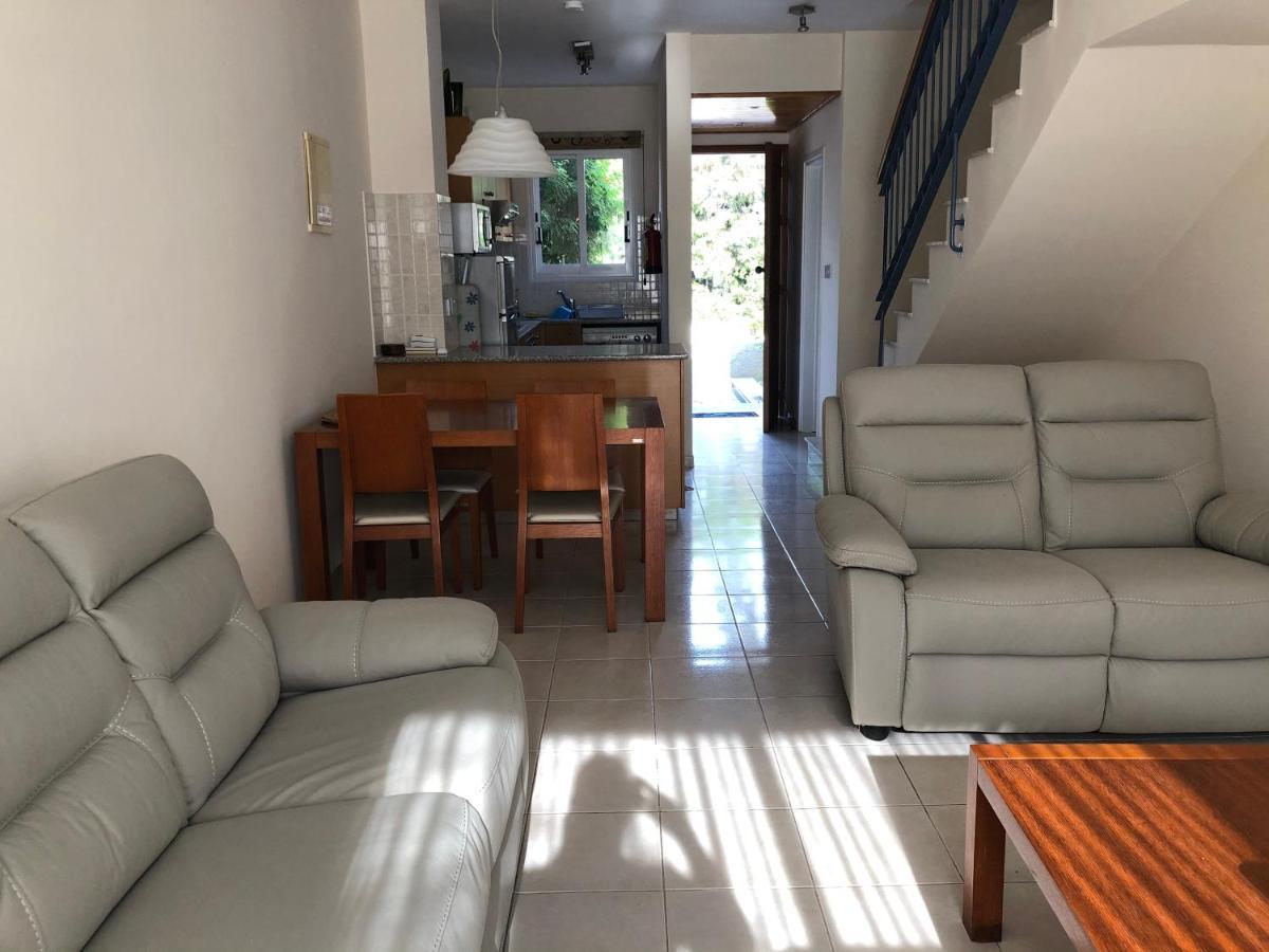 Exceptional Townhouse Villa Paphos Eksteriør billede